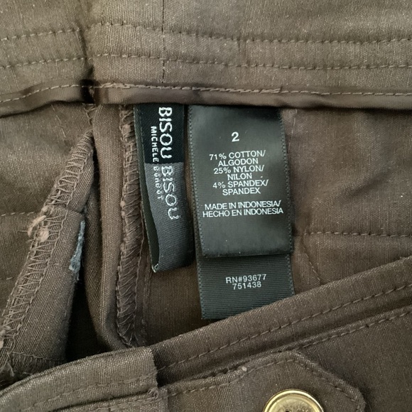 Bisou Bisou Michele Bohbot Women’s Brown Dress Slacks. Size 2 - Picture 3 of 4